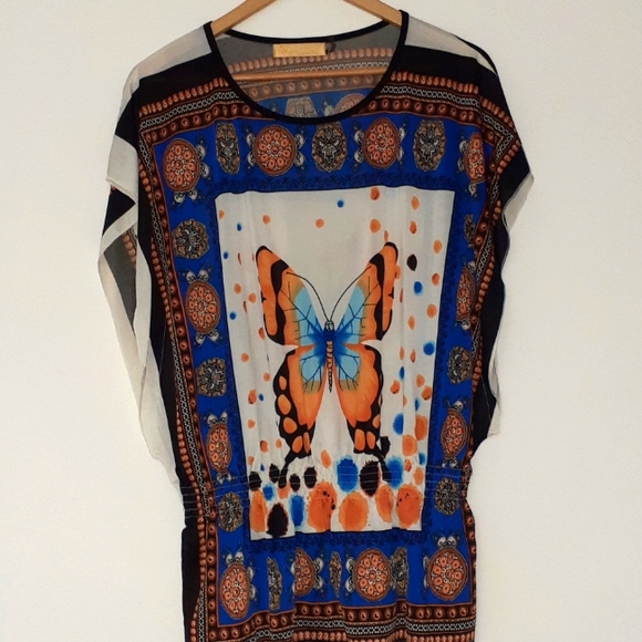 Beautiful festive butterfly blouse - Picture 2 of 4